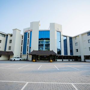 Aj Grand Elite Hotel